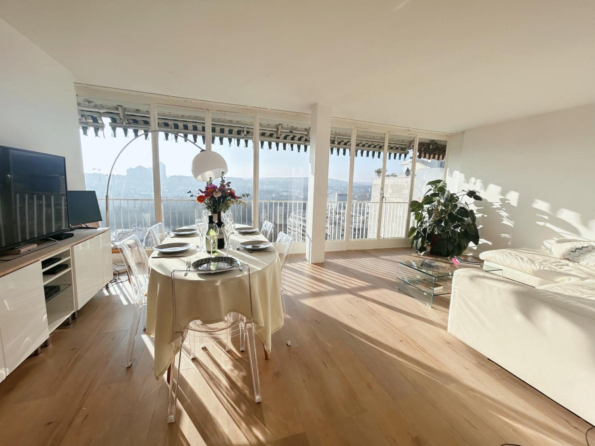 Apart 2 Rooms Sunny Paris Close To Metro Булон Биянкур Екстериор снимка