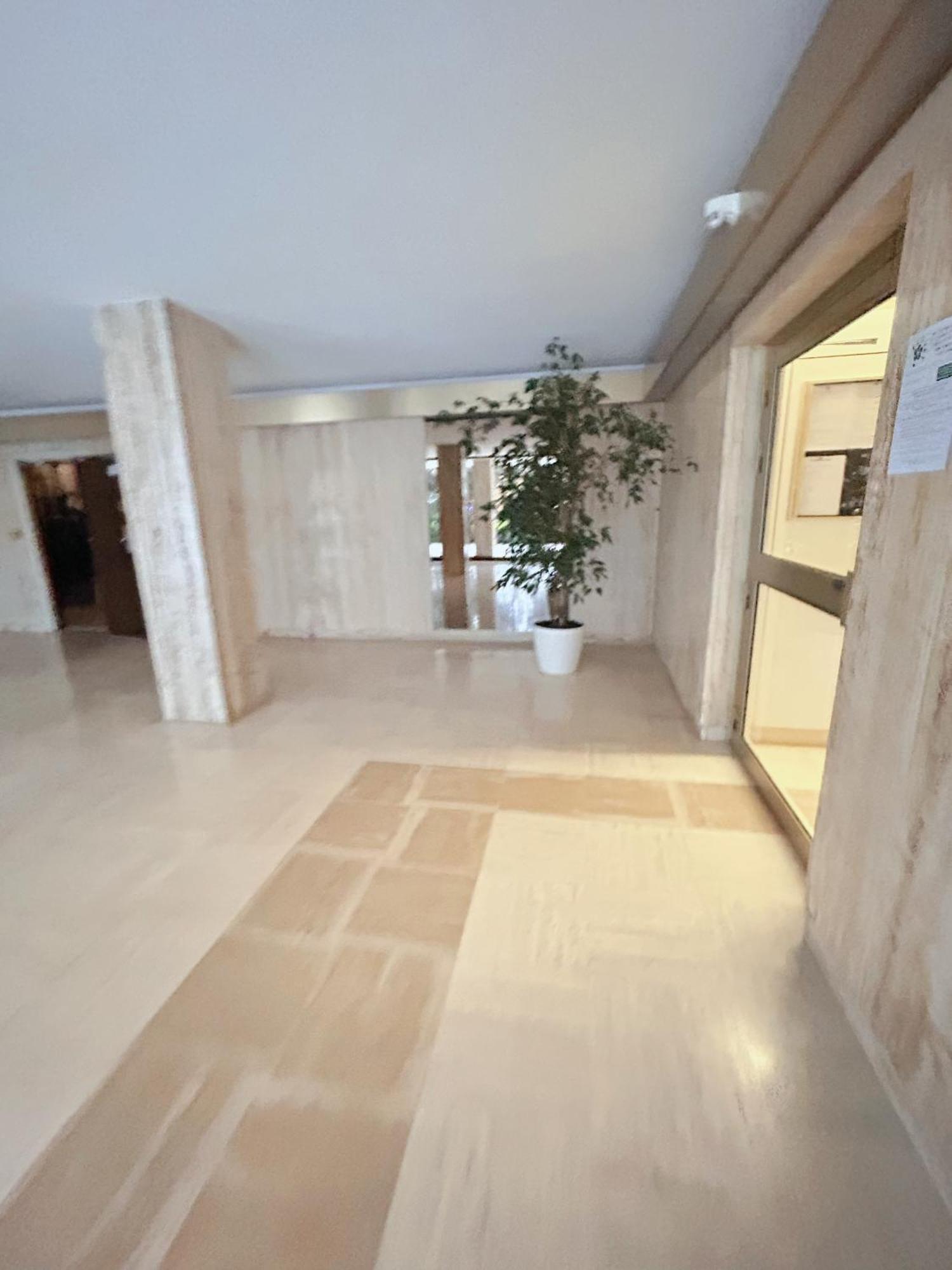 Apart 2 Rooms Sunny Paris Close To Metro Булон Биянкур Екстериор снимка